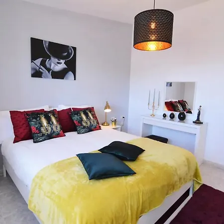 Apartament Casa Carmela *