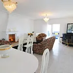 Casa Carmela Chayofa
